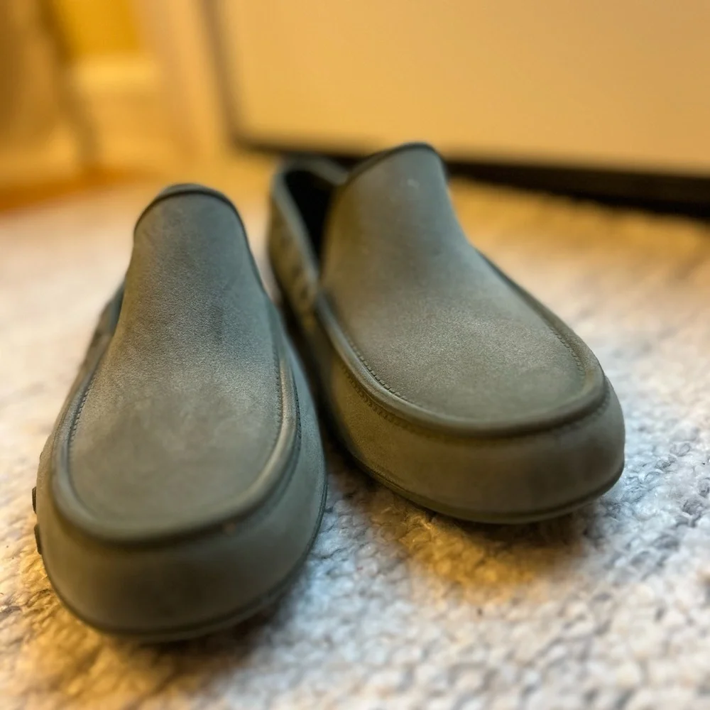 NWOT Cacatoes Men’s Waterproof Rubber Loafers